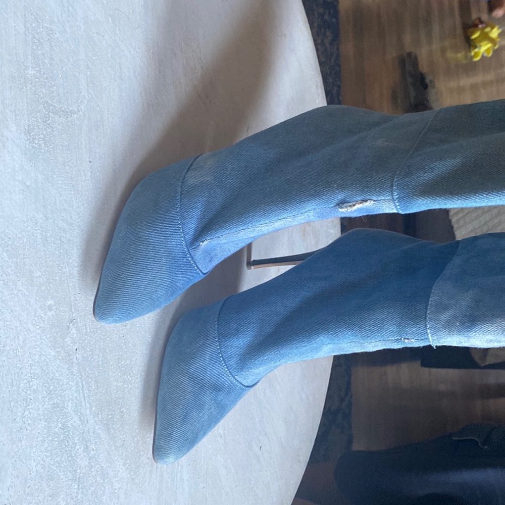 Heel boots